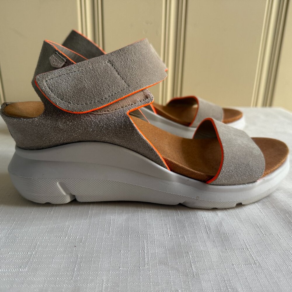 On Foot Platform Wedge Sandal Shoe Beige Suede Neon Orange sz 39 sz 8